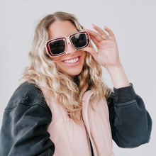 Load image into Gallery viewer, Nicolette Retro Sunglasses: Sand &amp; Maroon
