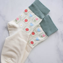 Load image into Gallery viewer, Quilt Socks
