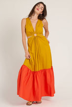 Load image into Gallery viewer, Color Block Maxi Dress
