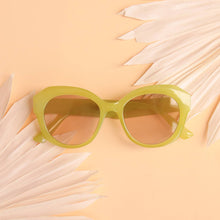 Load image into Gallery viewer, Donna Sunglasses - Mojito
