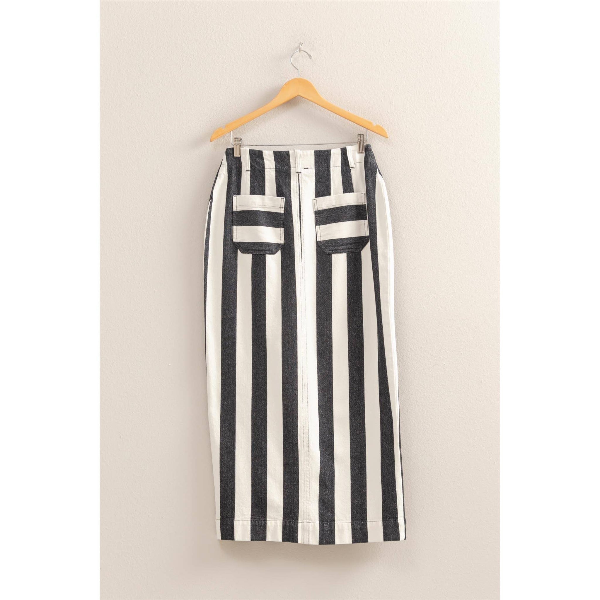 Black and White Stripe Pencil Skirt