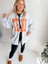 Load image into Gallery viewer, TENN Cardigan: Plus
