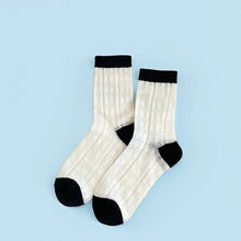 Load image into Gallery viewer, Rufia - Summer Colorful Mesh Crew Socks: Pink / One Size
